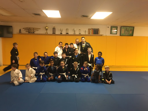 Muay Thai Boxing Gym «Quintella MMA», reviews and photos, 223 Chester Pike, Norwood, PA 19074, USA