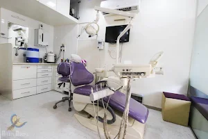 Dr. Sonal Raisoni's Dental Solutions image