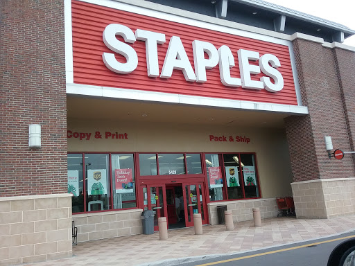 Office Supply Store «Staples», reviews and photos, 5429 University Pkwy, University Park, FL 34201, USA