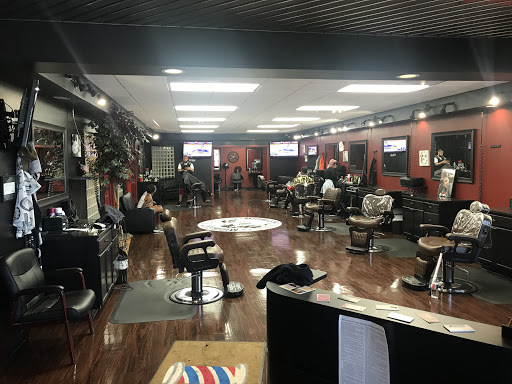 Barber Shop «Midwest Blends Barbershop», reviews and photos, 650 N Carriage Pkwy, Wichita, KS 67208, USA
