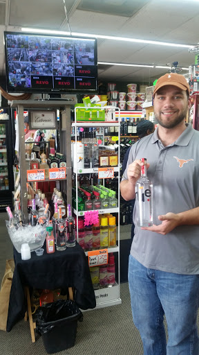 Liquor Store «The Liquor Store #5», reviews and photos, 2112 Holly Hall St, Houston, TX 77054, USA