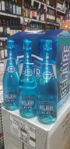 Wine Store «South Beach Wines & Liquors», reviews and photos, 325 Sand Ln, Staten Island, NY 10305, USA