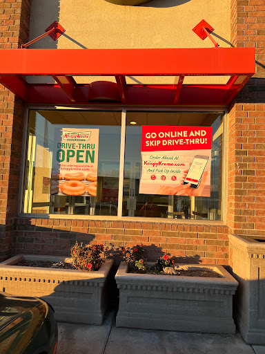 Bakery «Krispy Kreme Doughnuts», reviews and photos, 417 W University Pkwy, Orem, UT 84057, USA
