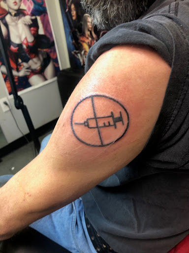 Tattoo Shop «Skin Flix Tattoos», reviews and photos, 2149 Pearl Rd, Brunswick, OH 44212, USA