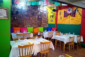 Azteca Restaurante Mexicano image