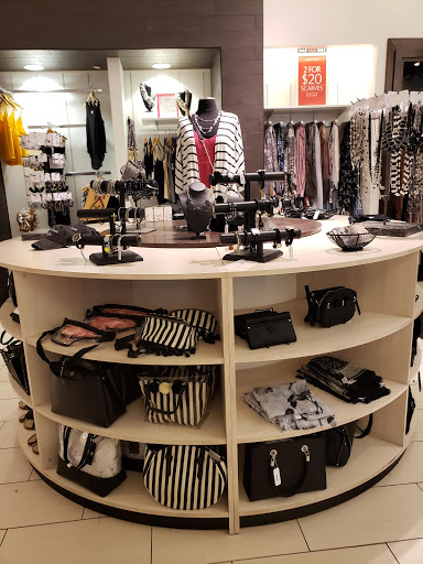 Fashion Accessories Store «Charming Charlie», reviews and photos, 9020 Hudson Rd #403, Woodbury, MN 55125, USA