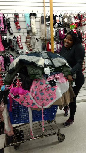 Clothing Store «Burlington Coat Factory», reviews and photos, 4790 Everhard Rd NW, Canton, OH 44718, USA