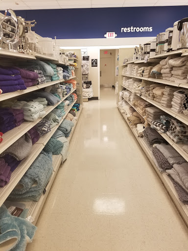 Department Store «Marshalls», reviews and photos, 460 E Waterfront Dr, Homestead, PA 15120, USA