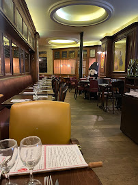 Atmosphère du Restaurant Chez Lili et Marcel à Paris - n°8