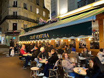 Atmosphère du Café CAFÉ VENTURA à Paris - n°1