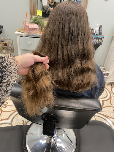 Hair Salon «Bella Hair Full Service Salon», reviews and photos, 8564 FL-84, Davie, FL 33324, USA