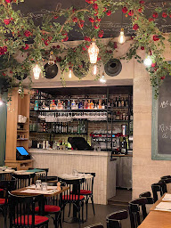 Photo n°65 de María By César à Paris ()