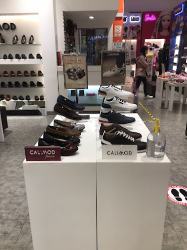 Calimod Store | Plaza San Miguel | Zapatos de cuero - Zapatería
