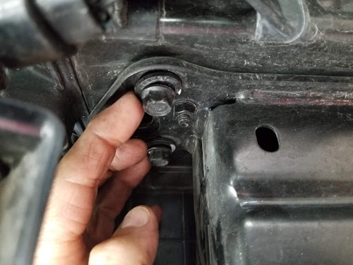 Auto Repair Shop «Silzer Auto Repair», reviews and photos, 3025 Douglas Ave, Des Moines, IA 50310, USA