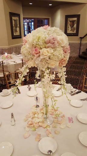 Florist «Sauganash Flowers», reviews and photos, 6346 N Cicero Ave, Chicago, IL 60646, USA