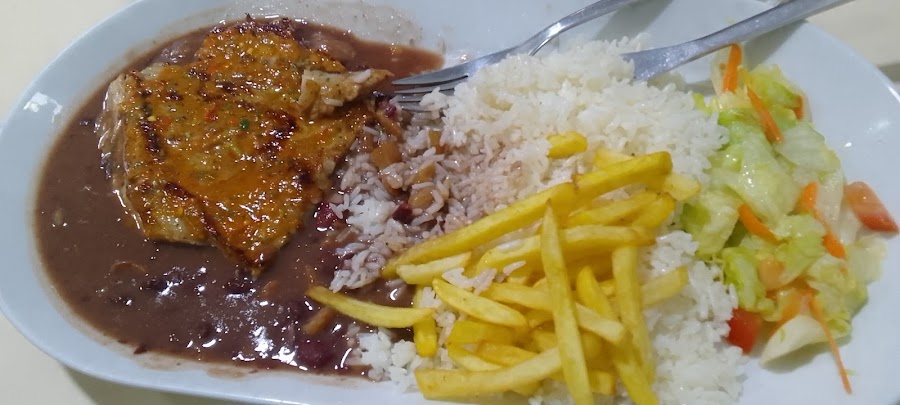 Panaderia y Pastelería Mil Delicias