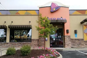 Taco Bell image