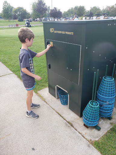 Golf Course «Whispering Willows Golf Course», reviews and photos, 20500 Newburgh Rd, Livonia, MI 48152, USA