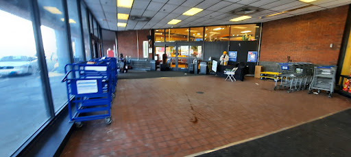 Grocery Store «Kroger», reviews and photos, 5050 Rutgers Street Northwest, Roanoke, VA 24012, USA