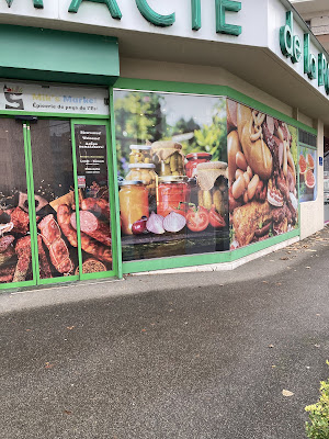 Mika's Market à Fontaine