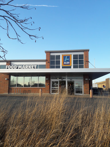 Supermarket «ALDI», reviews and photos, 1345 W North Ave, Melrose Park, IL 60160, USA