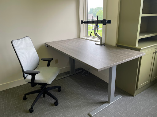 Used Office Furniture Store «Kentwood Office Furniture», reviews and photos, 3063 Breton Rd SE, Grand Rapids, MI 49512, USA