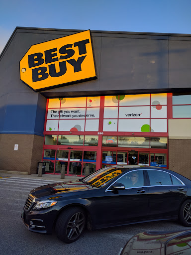 Electronics Store «Best Buy», reviews and photos, 220 Daniel Webster Hwy, Nashua, NH 03060, USA