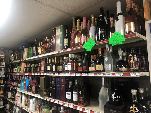 Liquor Store «Seaway Liquors», reviews and photos, 770 W Summit Ave, Norton Shores, MI 49441, USA