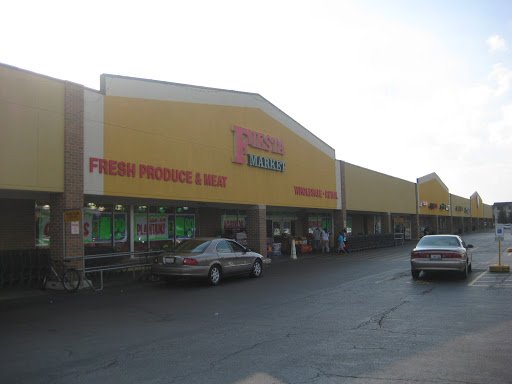 Mexican Grocery Store «Fiesta Market», reviews and photos, 939 E Irving Park Rd, Streamwood, IL 60107, USA
