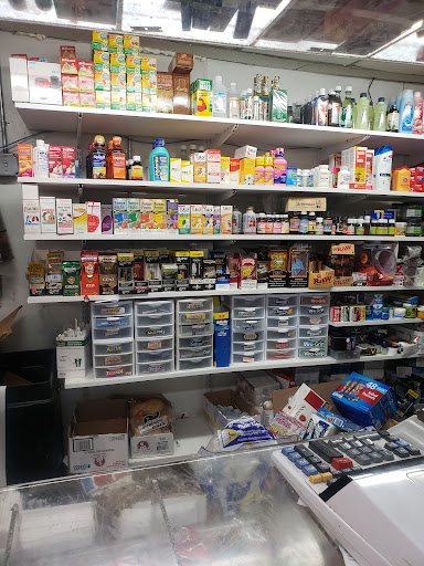 Convenience Store «Jacqueline Grocery», reviews and photos, 143 Locust St, Haverhill, MA 01830, USA