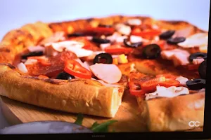 Premium Pizza image