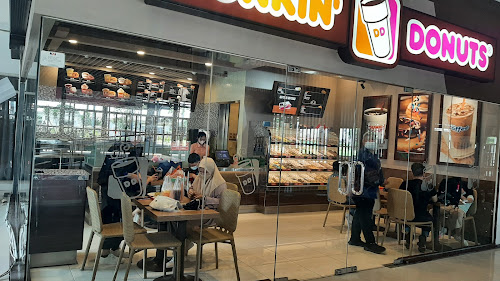 Dunkin' Donuts Station Solo Balapan