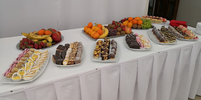 Opinii despre Merlot Borhotel és Látványpince în Szendrőlád - Étterem