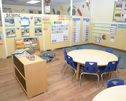 Day Care Center «La Petite Academy in Orlando, FL», reviews and photos, 5066 S Conway Rd, Orlando, FL 32812, USA