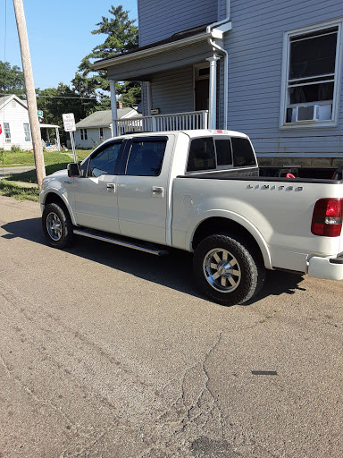 Car Dealer «Coughlin GM of Newark», reviews and photos, 1850 N 21st St, Newark, OH 43055, USA