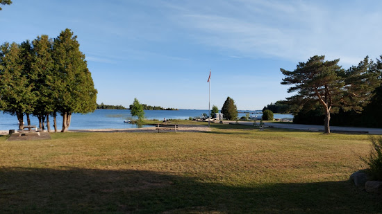 Howdenvale Beach