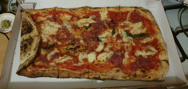 Pizzeria Bella Pizza Via Aversa, 123, 81030 Gricignano di Aversa CE, Italia