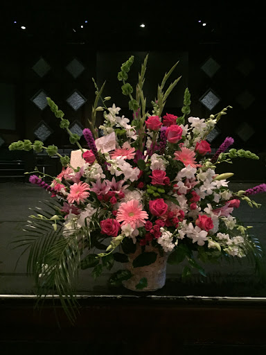 Florist «NORTH POINT Florist», reviews and photos, 8465 Holcomb Bridge Rd, Alpharetta, GA 30022, USA