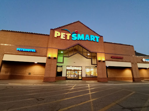 PetSmart, 3500 S Glenstone Ave, Springfield, MO 65804, USA, 