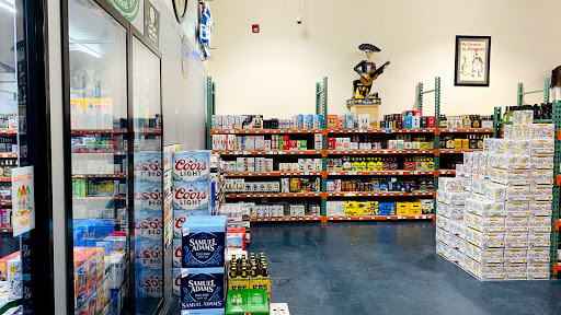 Liquor Store «Warehouse Wine & Liquor», reviews and photos, 113 Mill Plain Rd #6, Danbury, CT 06811, USA