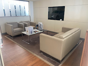 Photo n°4 de SVA JAGUAR AVIGNON à Le Pontet ()