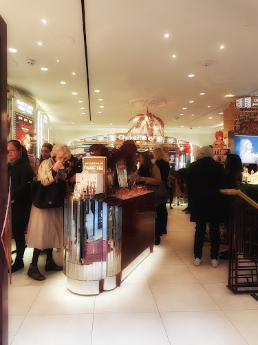 Reviews of Charlotte Tilbury - Covent Garden in London - Cosmetics store