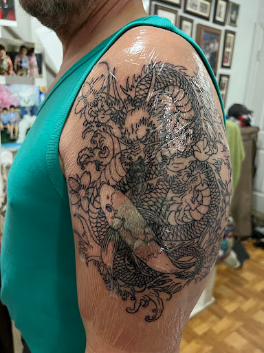 Tattoo Shop «Riot Ink Custom Tattoos», reviews and photos, 8761 Smoky Row Rd, Powell, OH 43065, USA