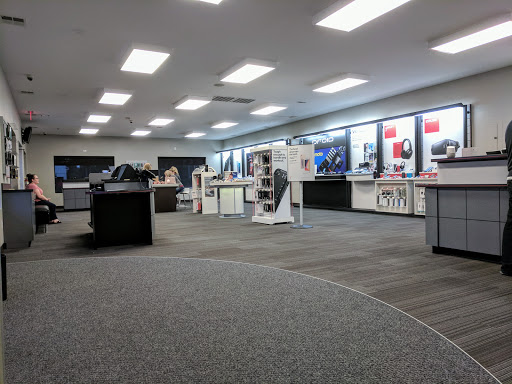 Cell Phone Store «Verizon», reviews and photos, 1999 Pacific Blvd SE, Albany, OR 97321, USA