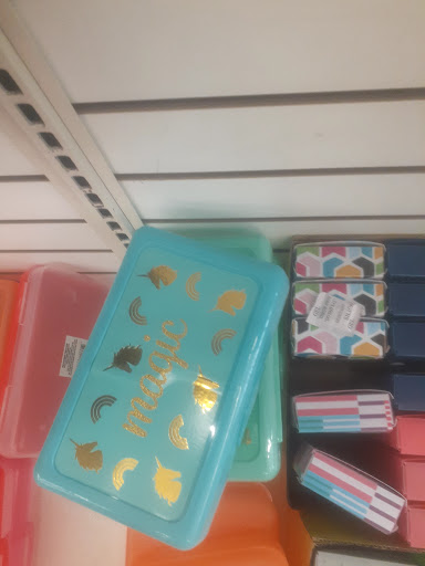 Dollar Store «Dollar Tree», reviews and photos, 30887 Orchard Lake Rd, Farmington Hills, MI 48334, USA