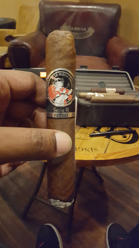 Cigar Shop «Slow Burns Cigar Shoppe & Smoking Lounge», reviews and photos, 701 Frederick Rd, Catonsville, MD 21228, USA