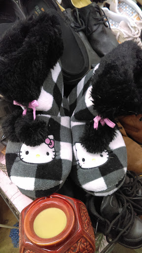 Thrift Store «Bargain World», reviews and photos, 4502 N Pearl St, Tacoma, WA 98407, USA