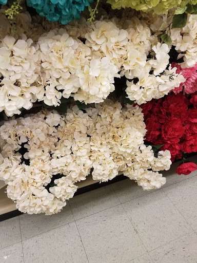 Craft Store «Hobby Lobby», reviews and photos, 1658 Town Square South West, Cullman, AL 35057, USA