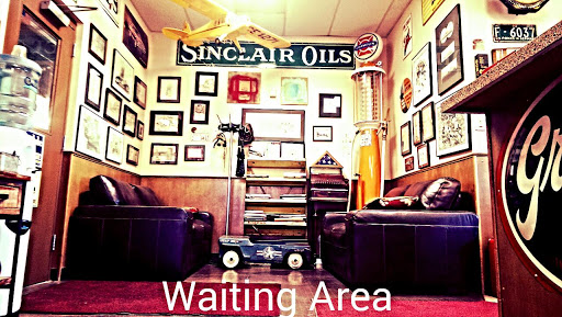 Auto Body Shop «Kansas Body Works, Inc.», reviews and photos, 1137 N Mosley St, Wichita, KS 67214, USA