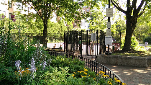 Park «Carleton Court Dog Park», reviews and photos, Southwest Corridor Path, Boston, MA 02116, USA